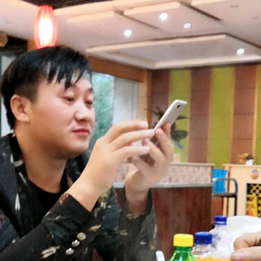 Q来凤小刘