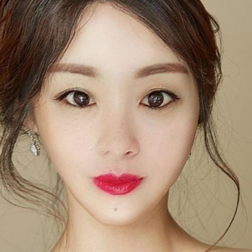 郝精致的小女人