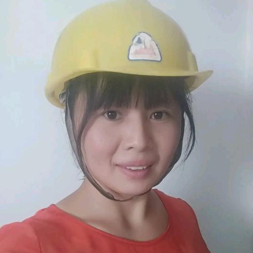 92年搬砖女汉子！