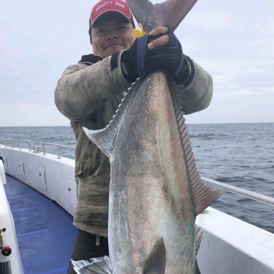 咖啡大叔爱钓鱼