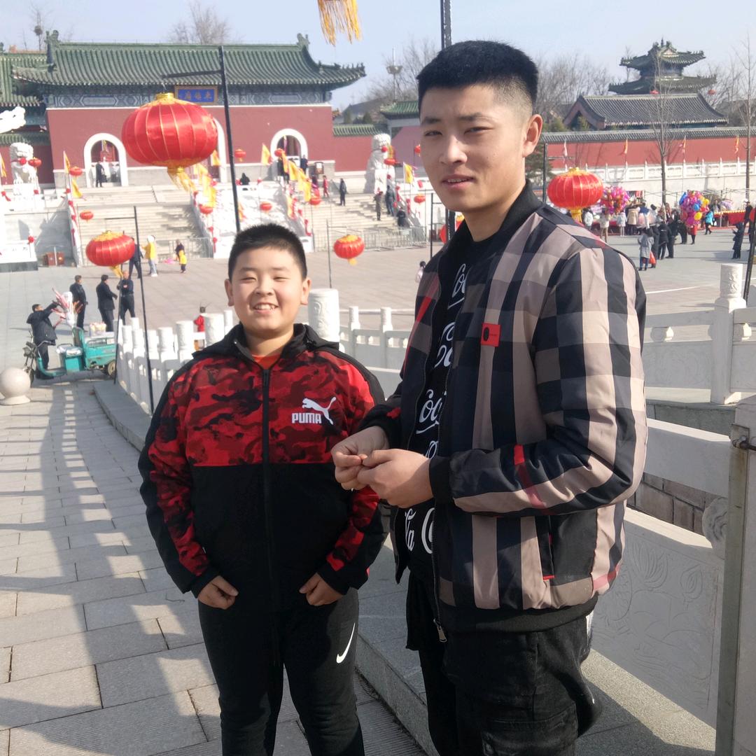 临朐县蒋峪镇诚信酒店