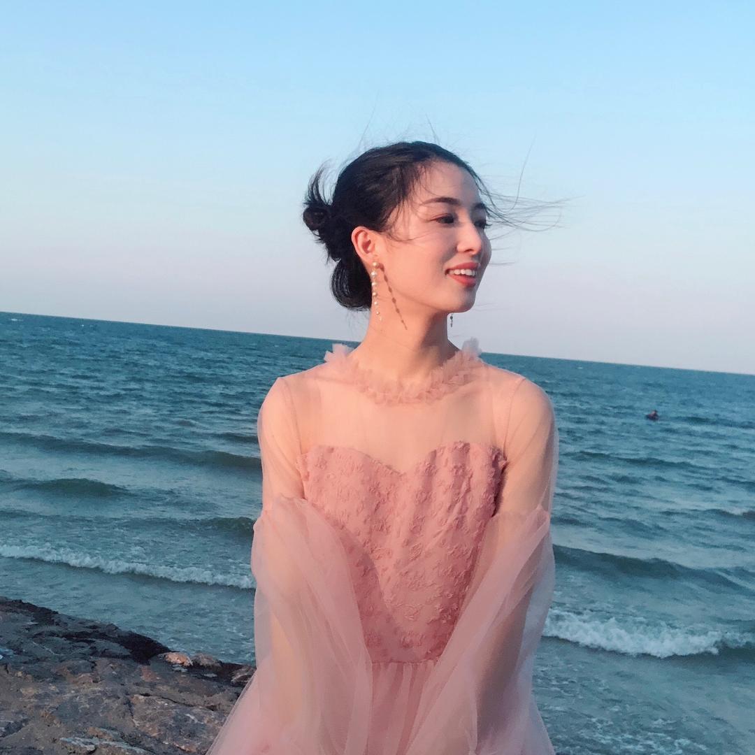 小月月🌛