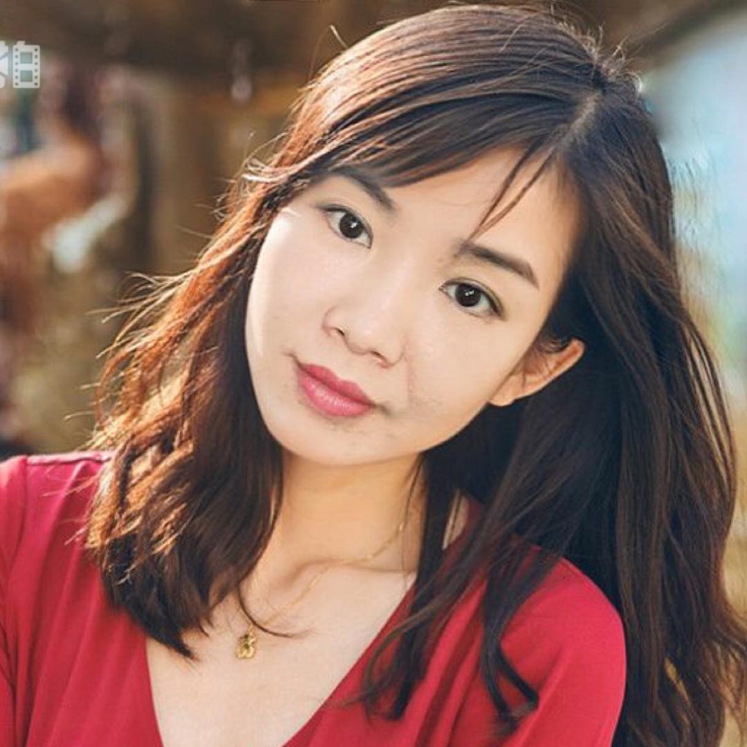 李名依