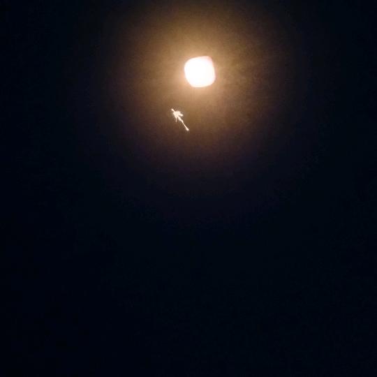 太阳的另一边