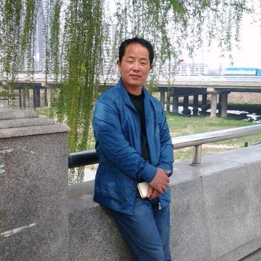 郭小平，（焦岱千姿家具城）