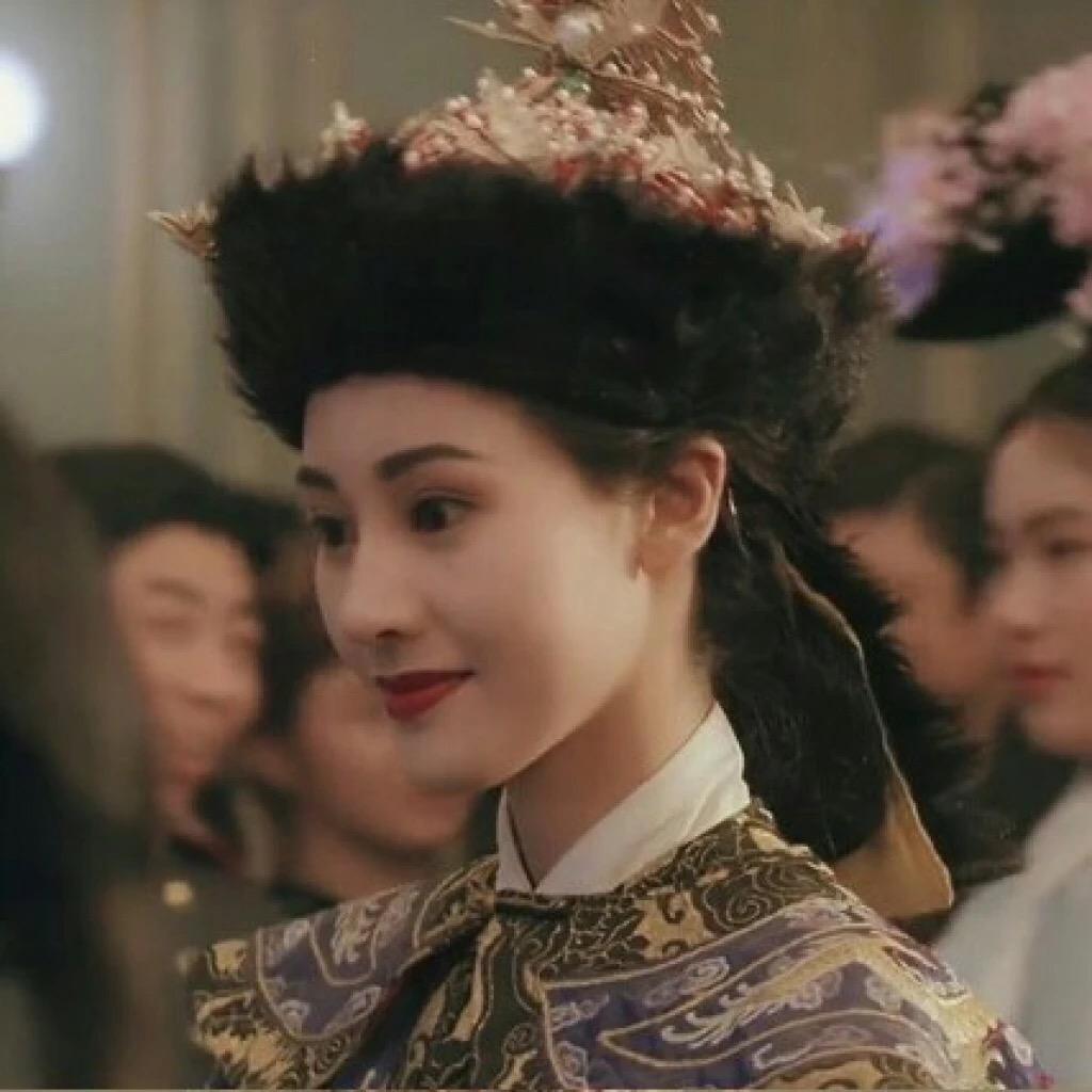 我穿张凯丽三代
