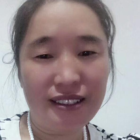 女