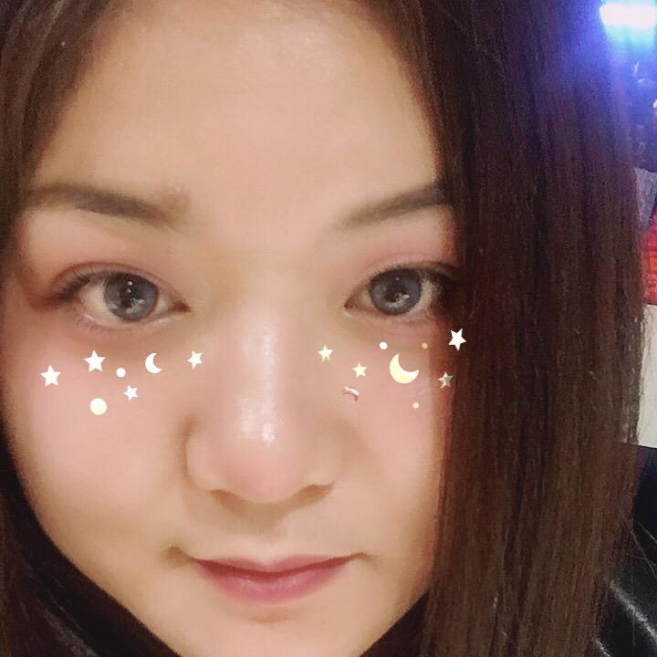 定兴莉莉