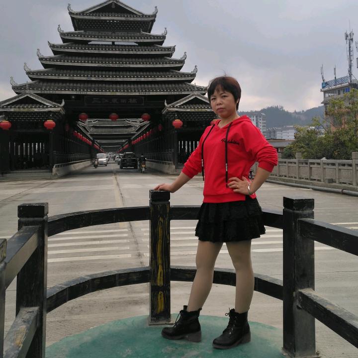 红红