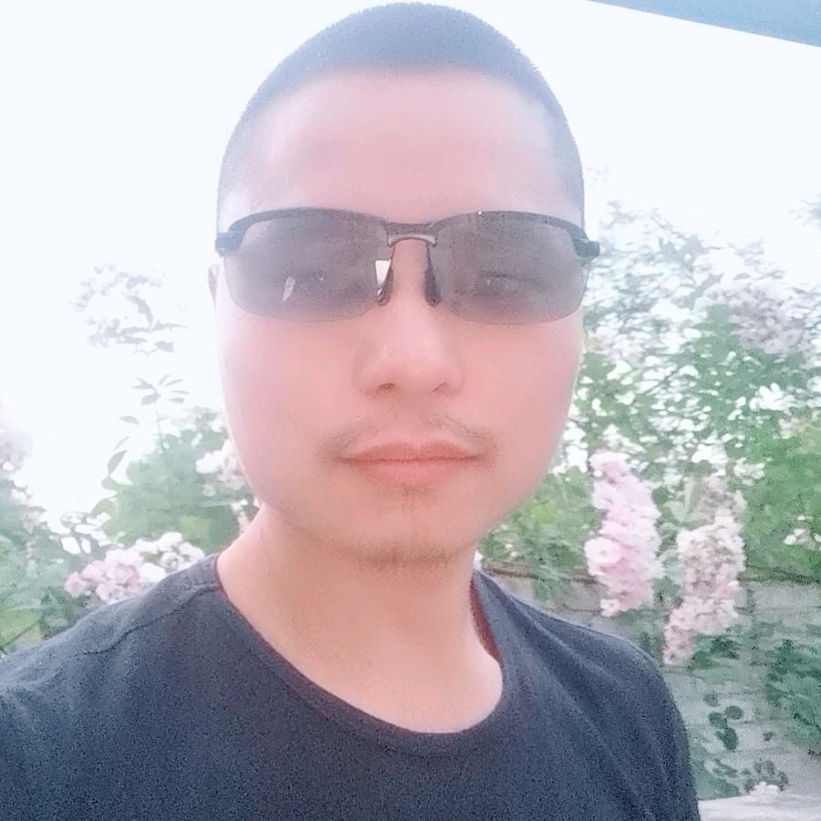 品牙谢师兄