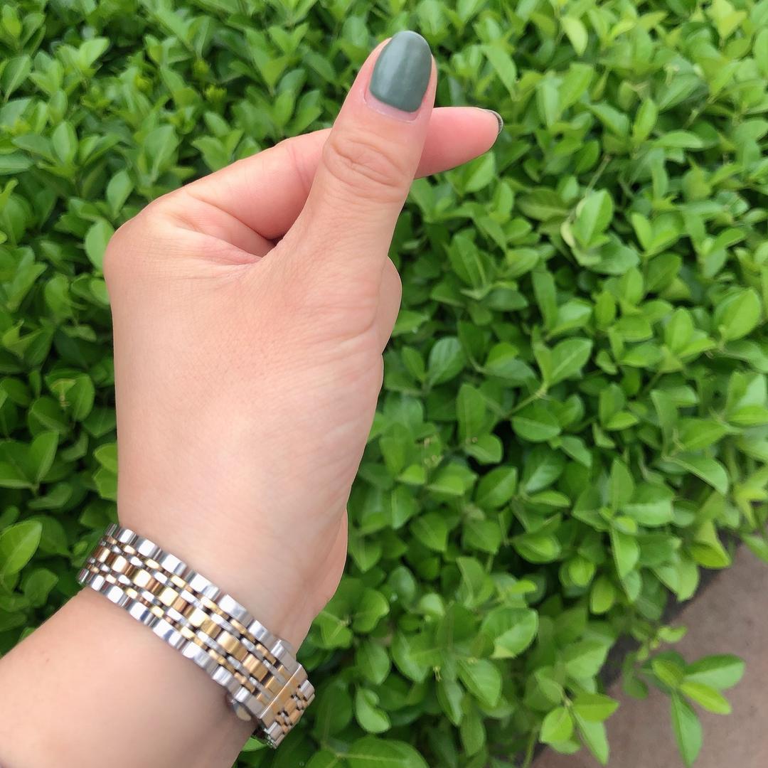 ෴₅₂₀¹³¹⁴ ♥️磨人的小妖精😘