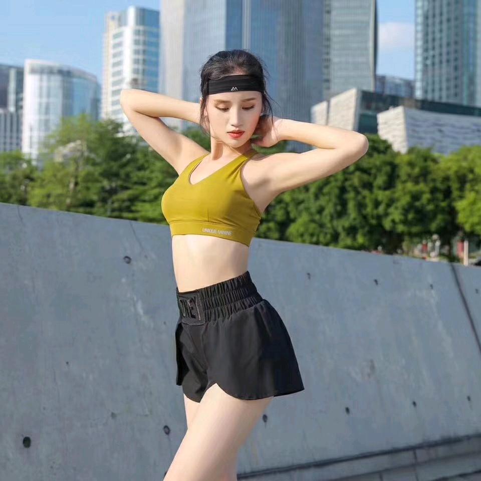 蔚蓝儿