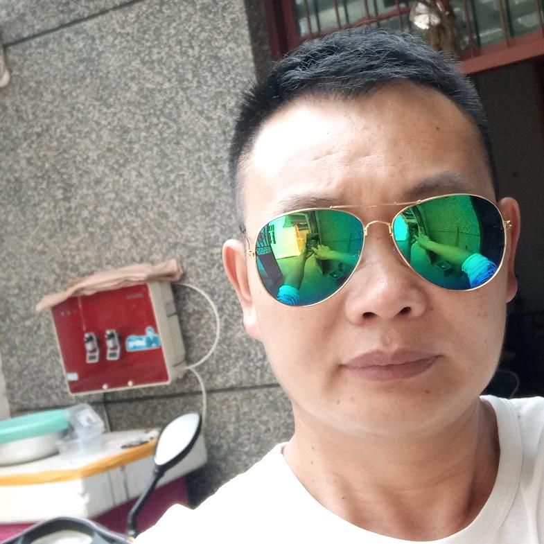 相约2025：龙行天下