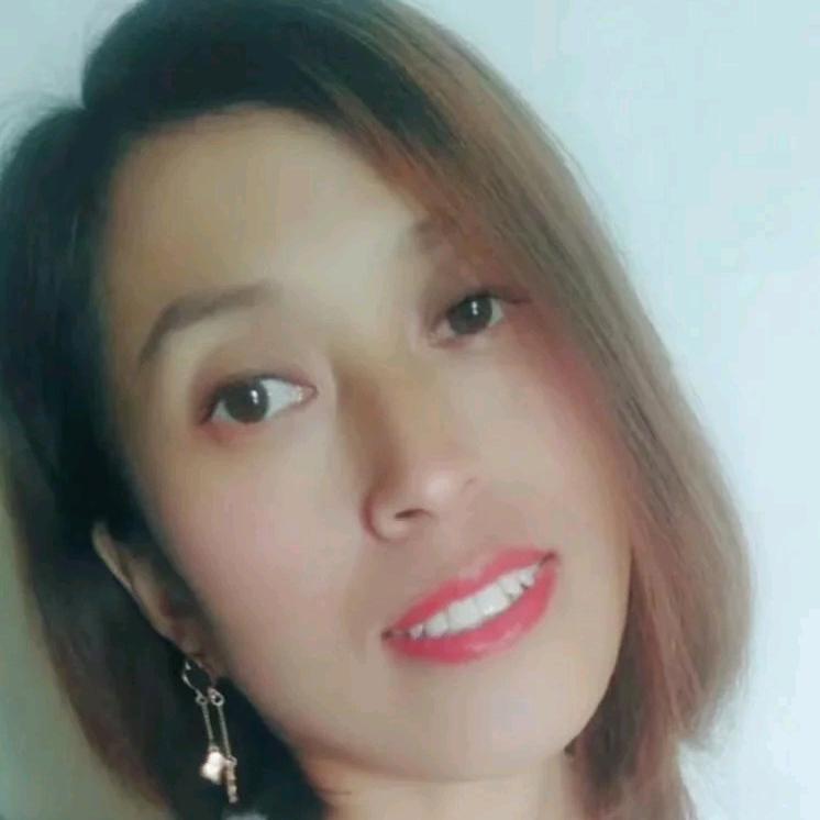 丽 丽