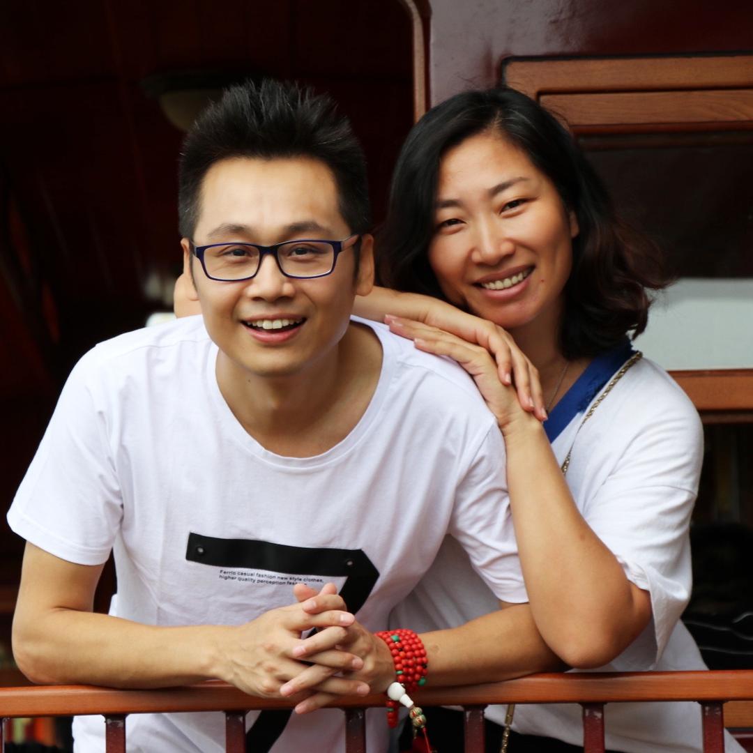 大庆小芳95组合_大庆小芳95组合个人资料_大庆小芳95组合直播间