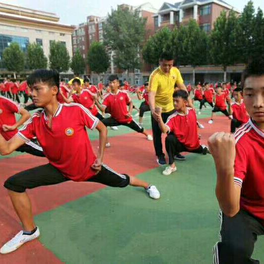 少林小龙武术学校王红亮教练