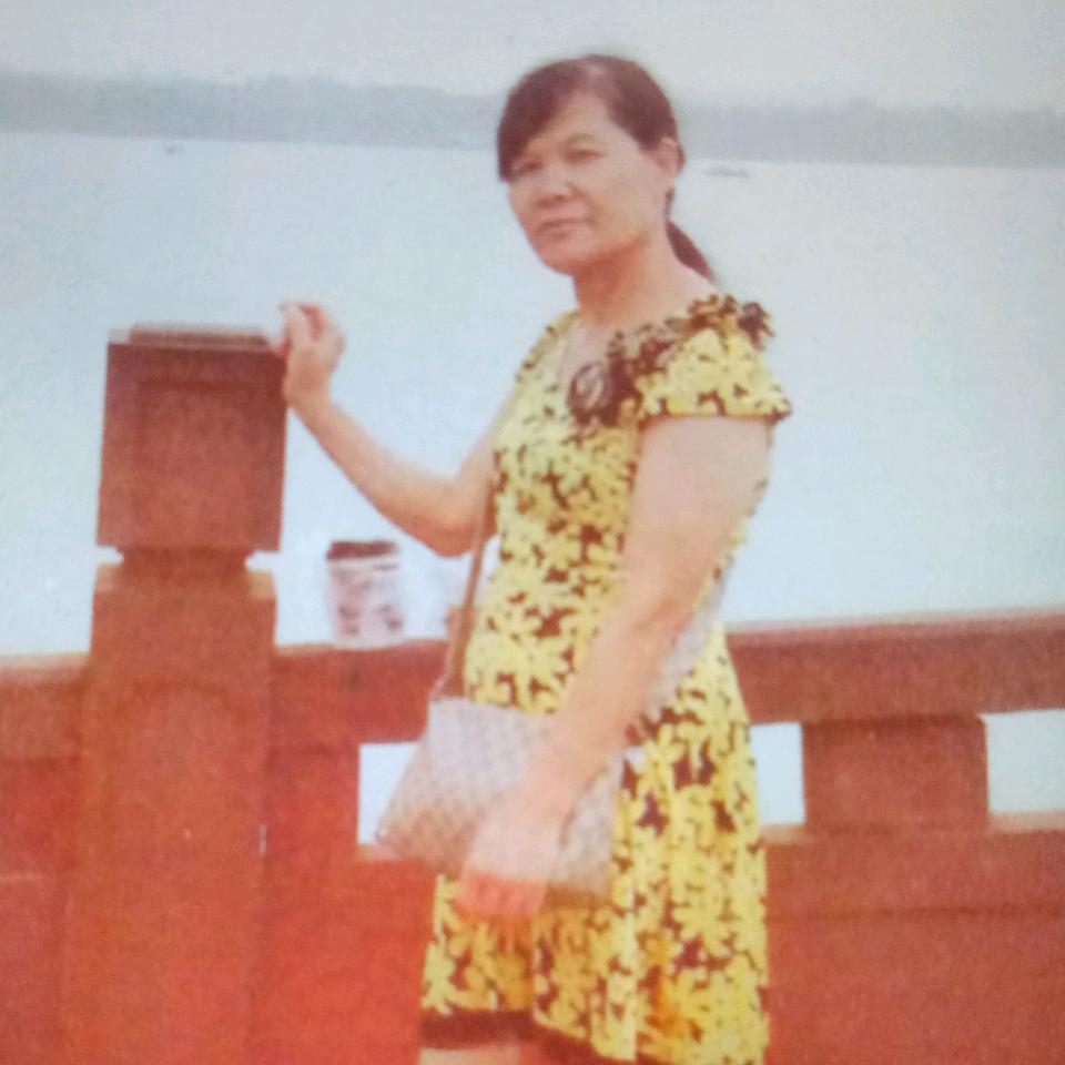 大妈曳步舞