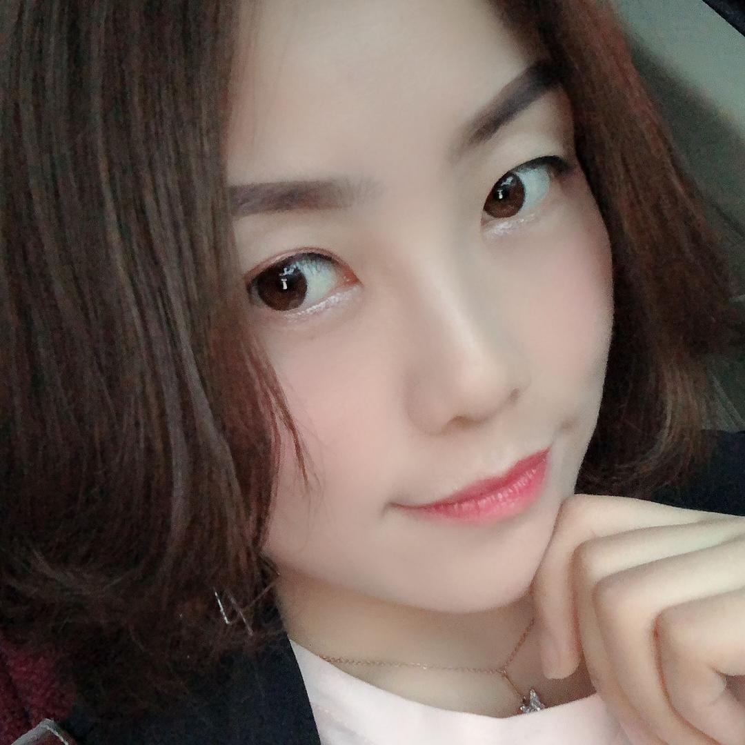 不吃梨的丽