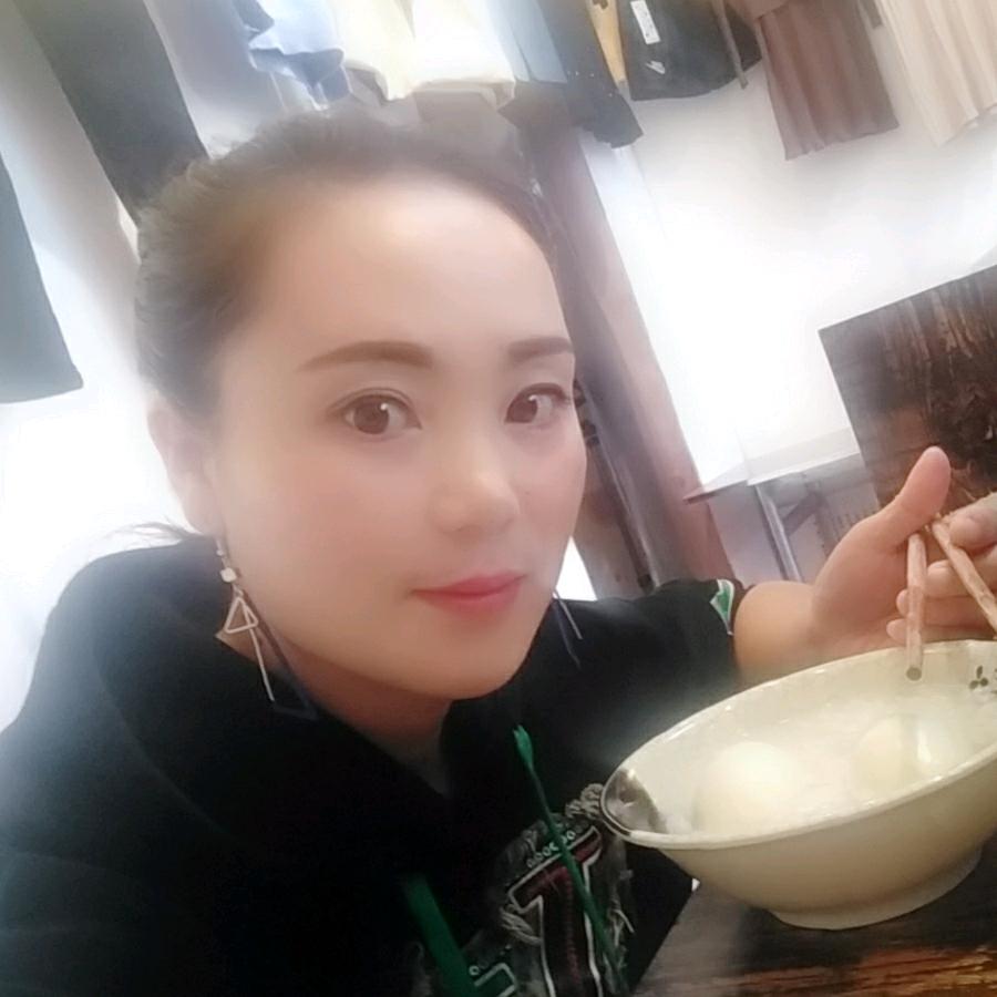 颍上梦伊坊服装店