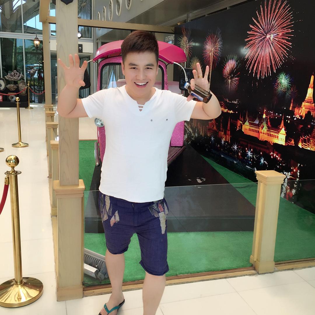 河津名爵减龄发型设计
