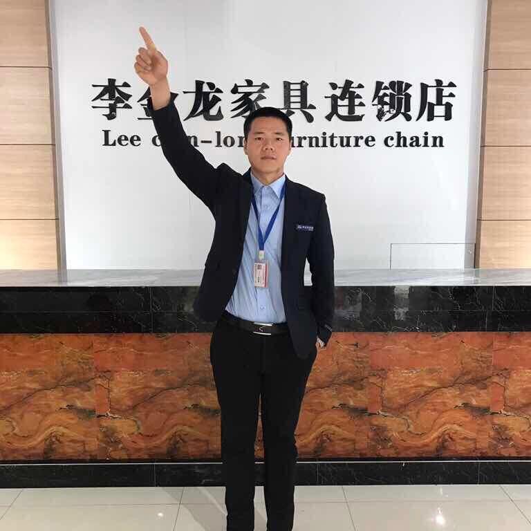 李金龙