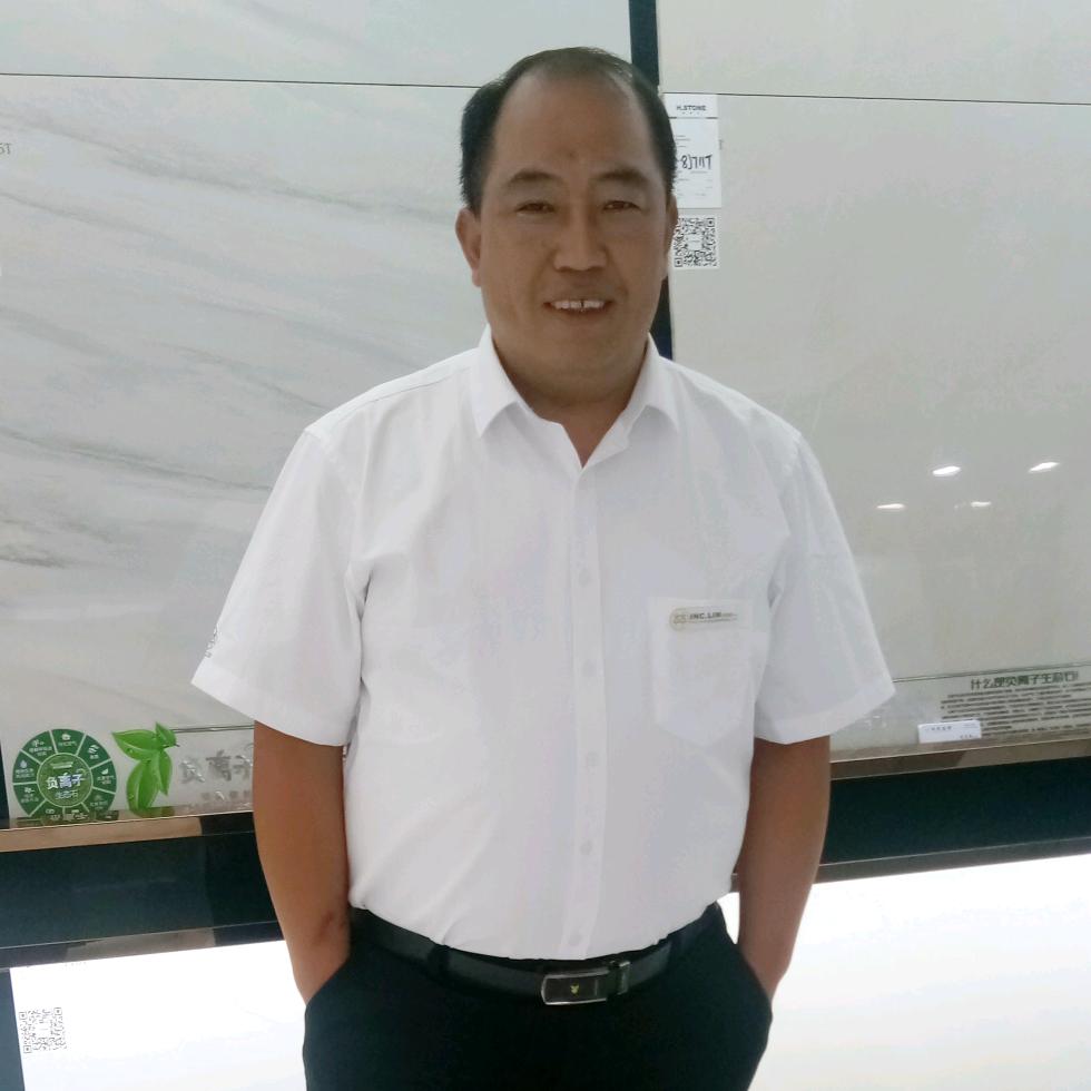 沙河润坤玻璃。小宋