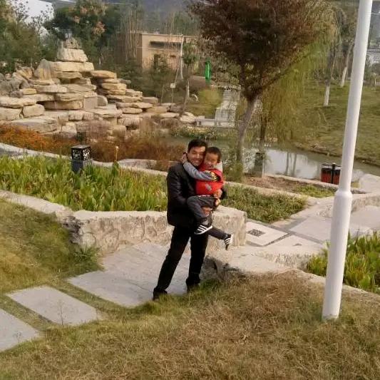 宇宙冠军大量收黄桃