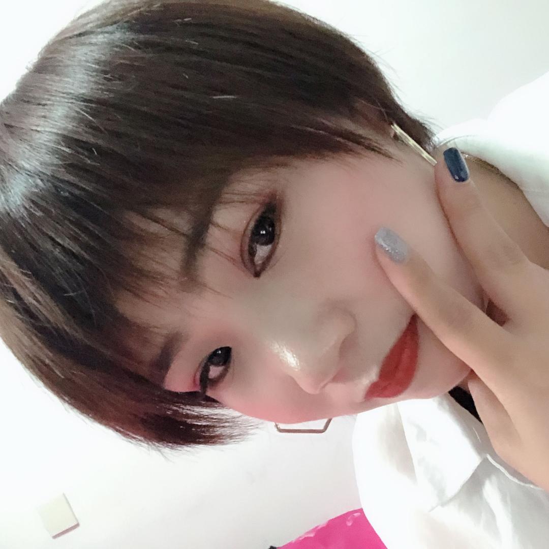 芳芳@