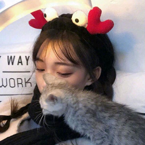 每天都想暴富的Lisa