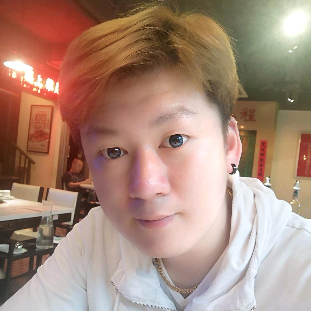 爱哆哆㍿🍫🍖 　  　　༽