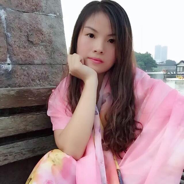 李嘉珞