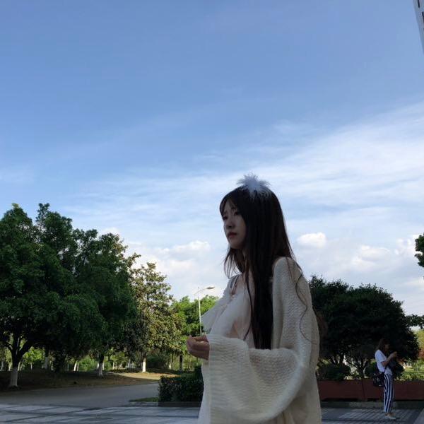 小虎牙卿卿