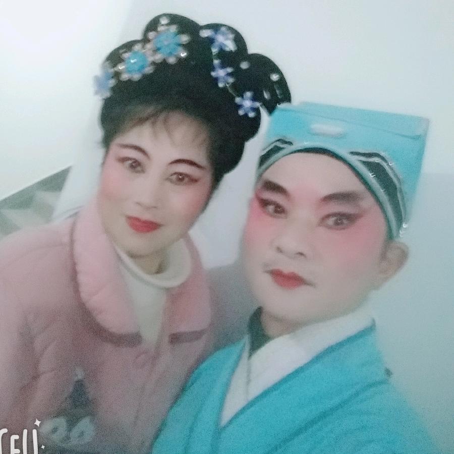 抚州会群剧团小万