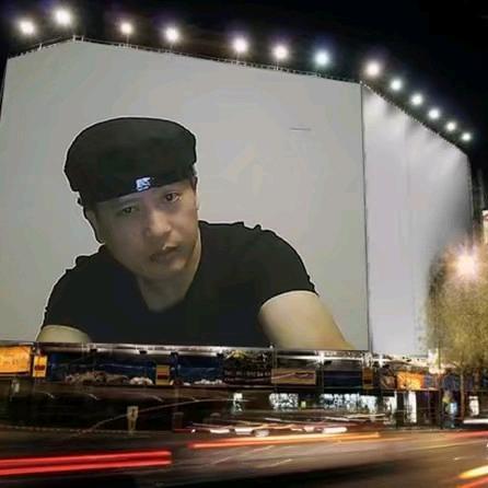 游卡斯