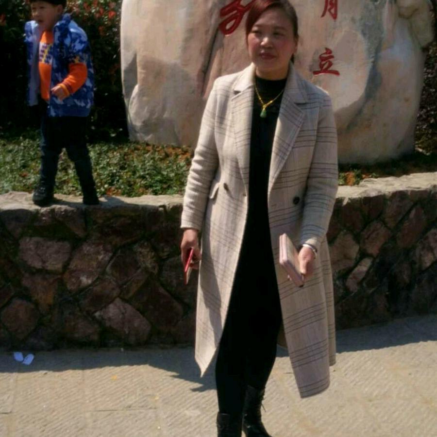 李安安