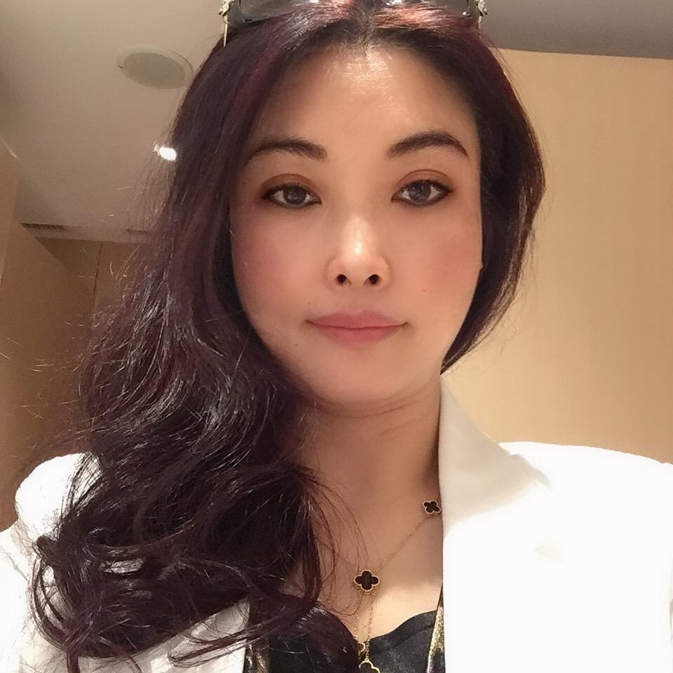 广州浪花秀服饰有限公司