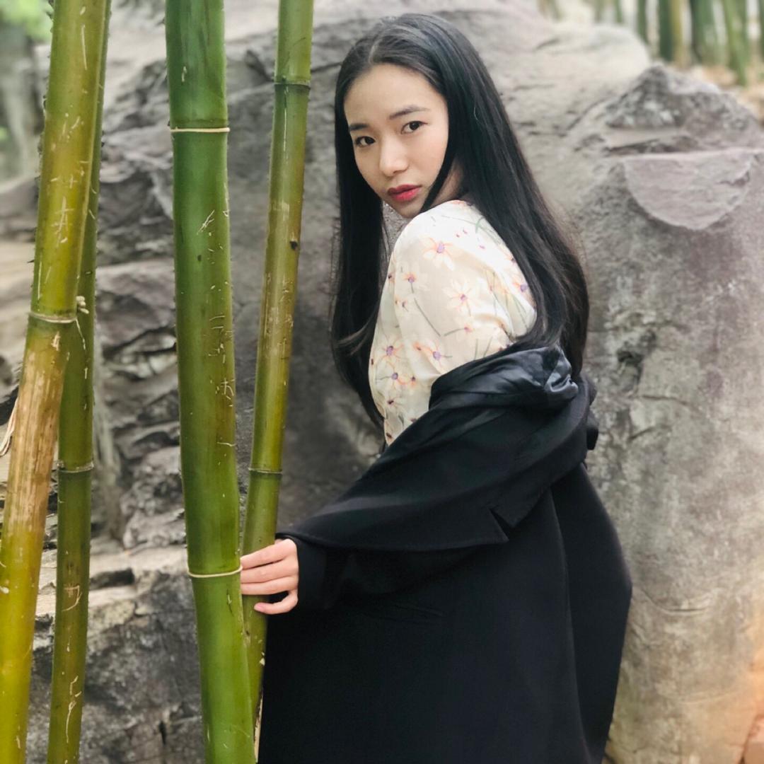 含笑半步癫🍄