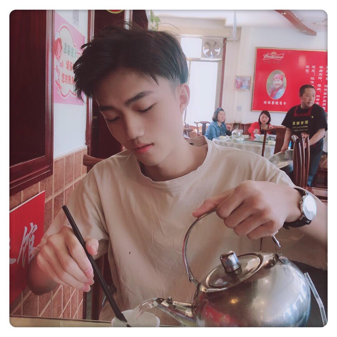 lol英雄联盟-辉哥（狗头吸血鬼）