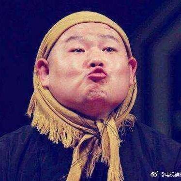 崩溃的小黑狗