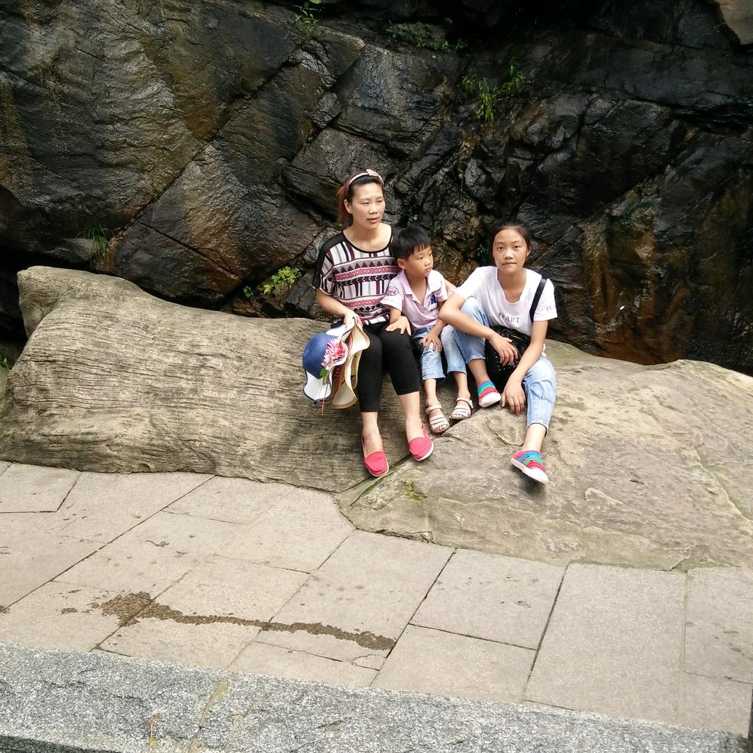 房佳宽，(周集，小朱美发)