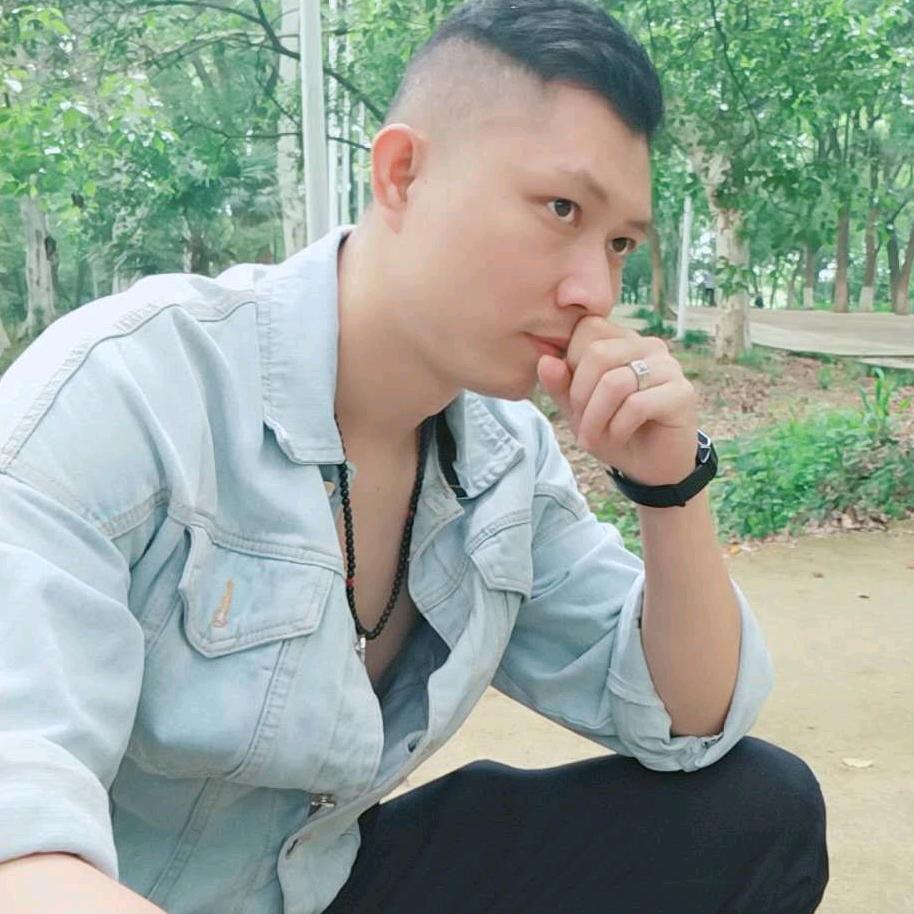 阳光男人