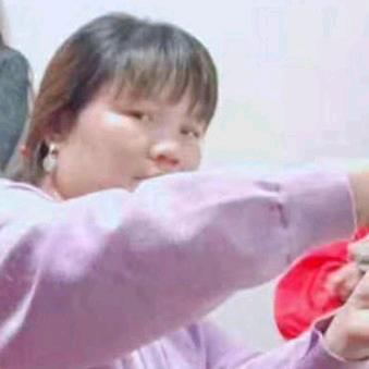 杨敏