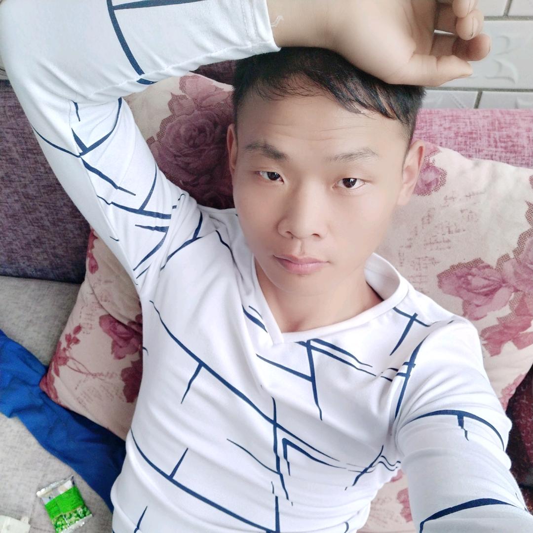 吴彪，增重减肥营养管理教练