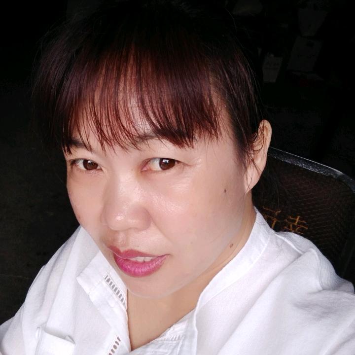 万家幺妹《爱山歌》