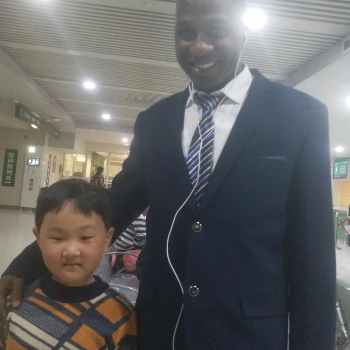 用户98100795078冯大华