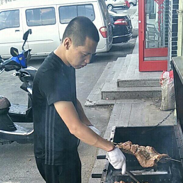 铭世和海鲜烧烤店