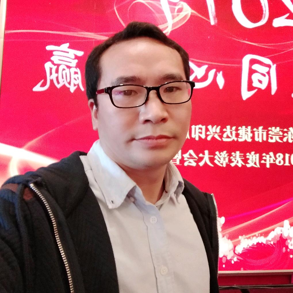 十字路口与你相遇