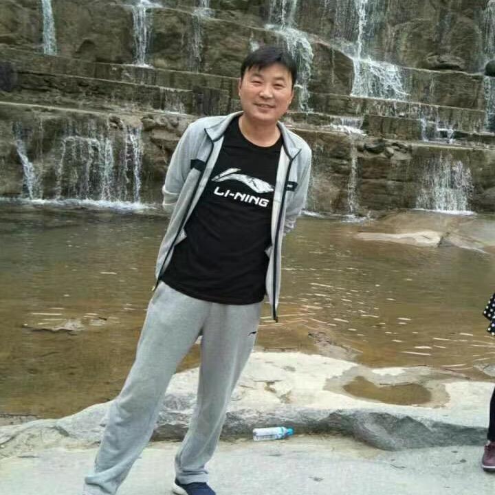 代审车的旅游袁哥爱钓鱼