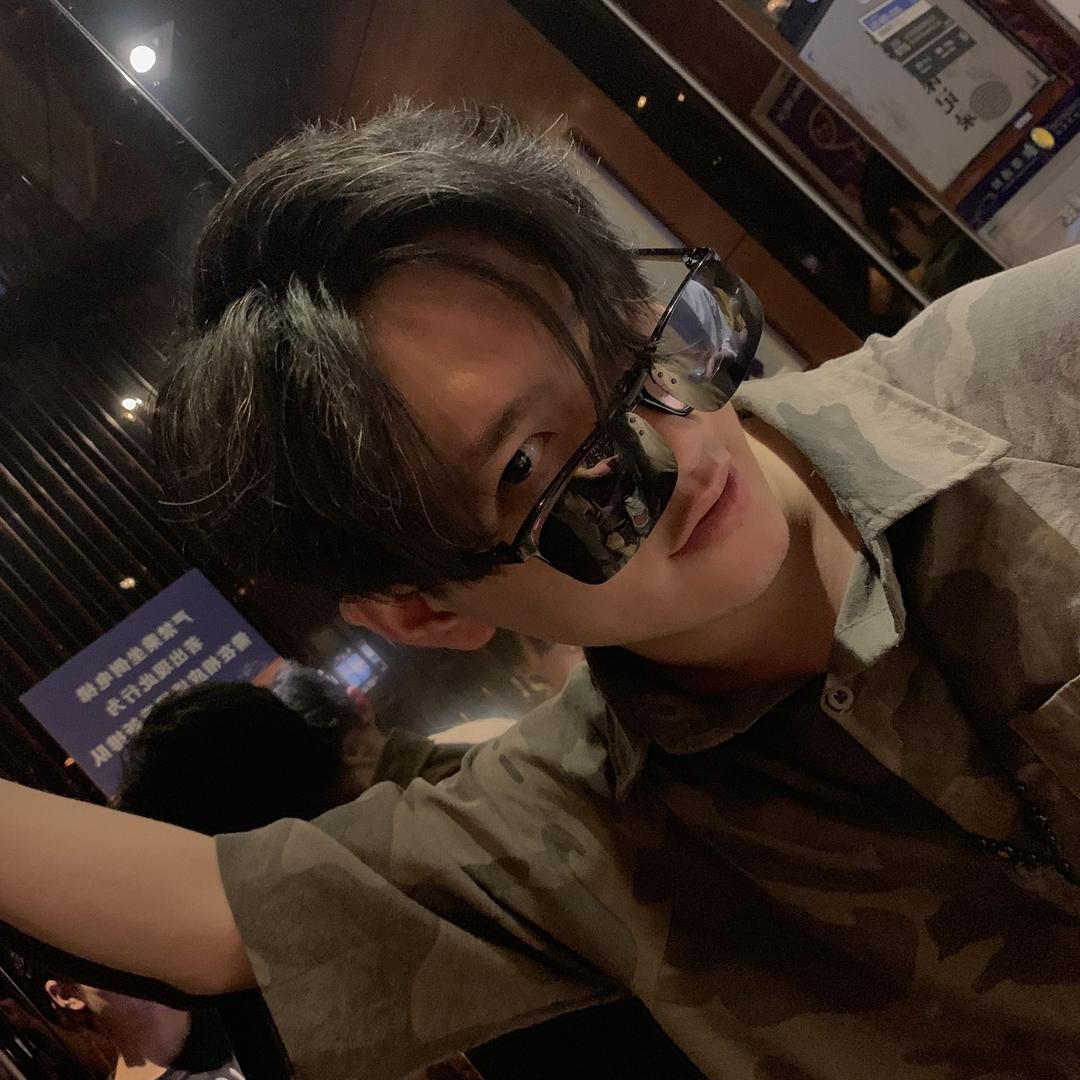 口水男孩！