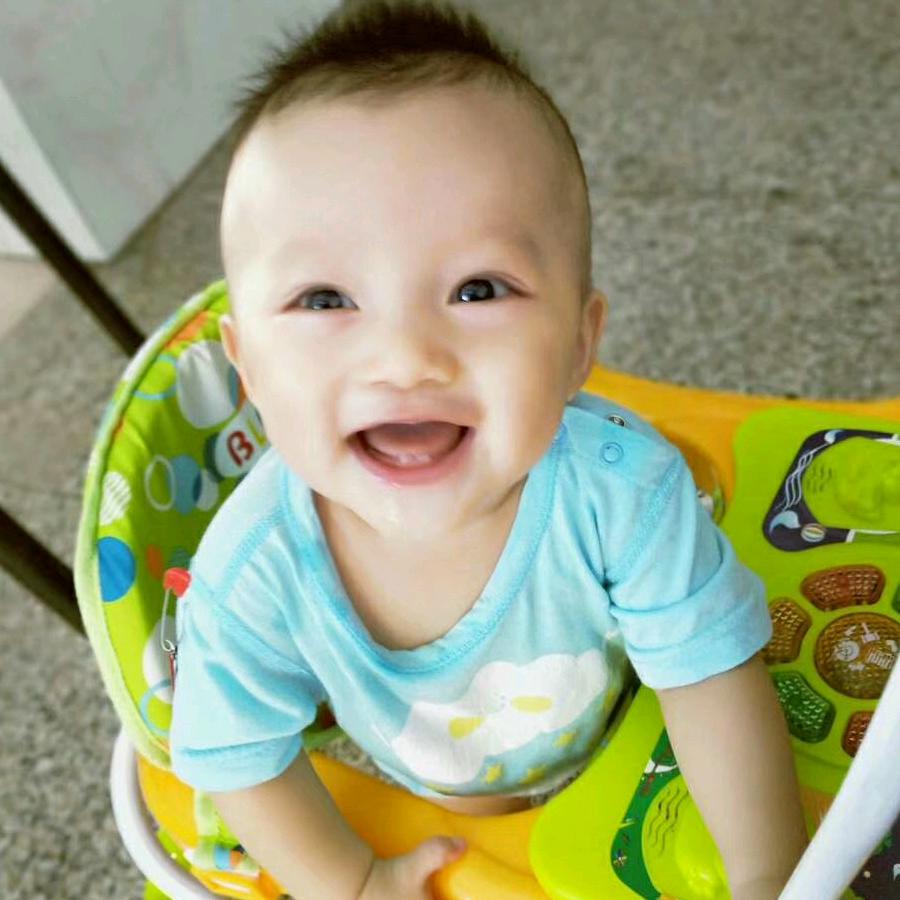 俩个孩子的麻麻